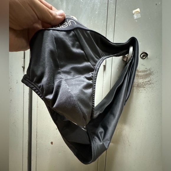 Calvin Klein Men's Micro Stretch Hip Brief In Black - Picture 5 of 10